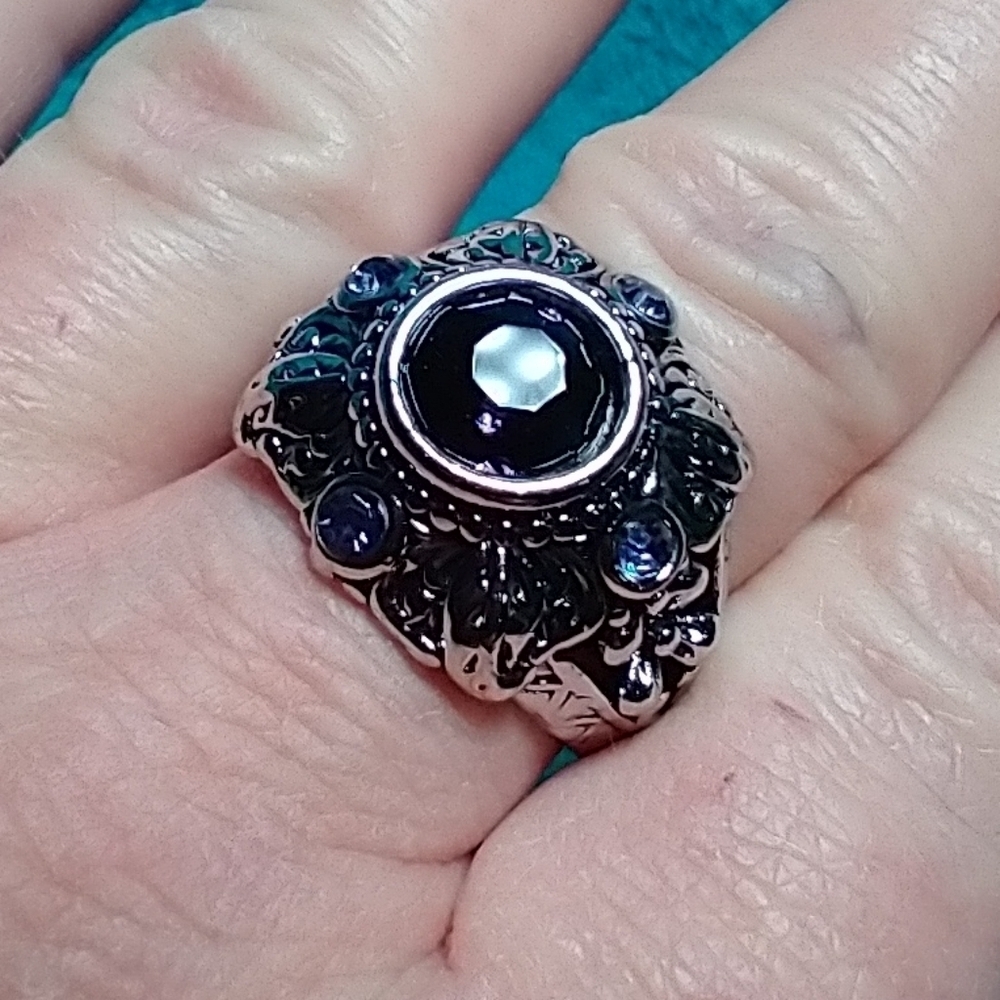 Silvertone purple stone ring intricate decorative flower floral rose